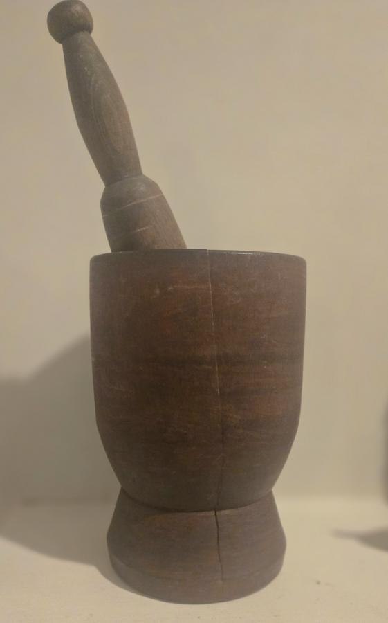 PAINTED MORTAR W PESTLE