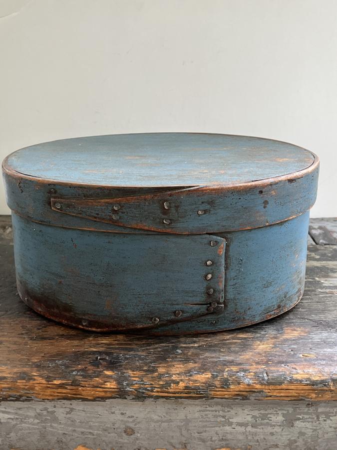 Oval Blue Pantry Box