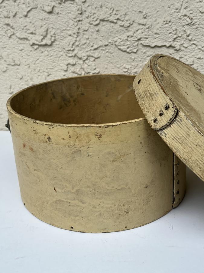 Cream Color Bail Handle Pantry Box