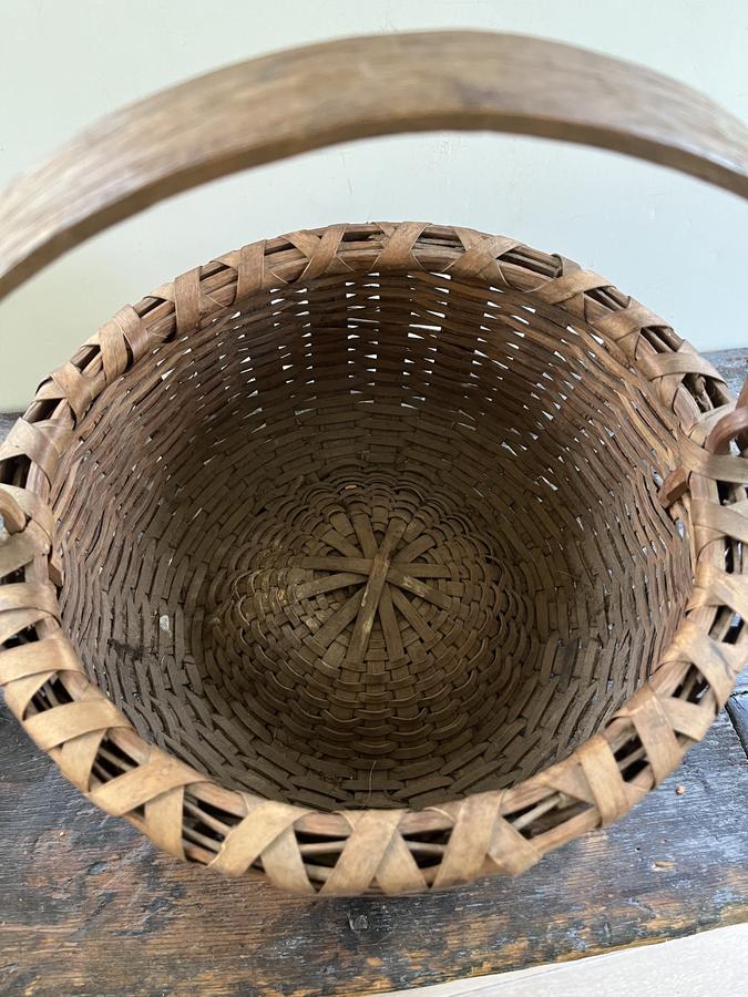 Early Taghkanic Basket
