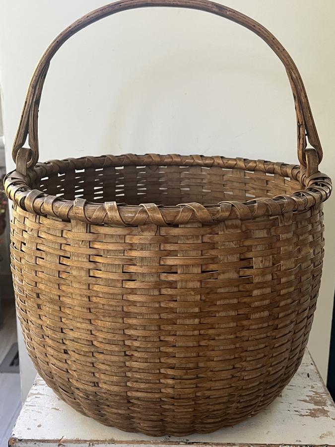 Swing Handle Basket