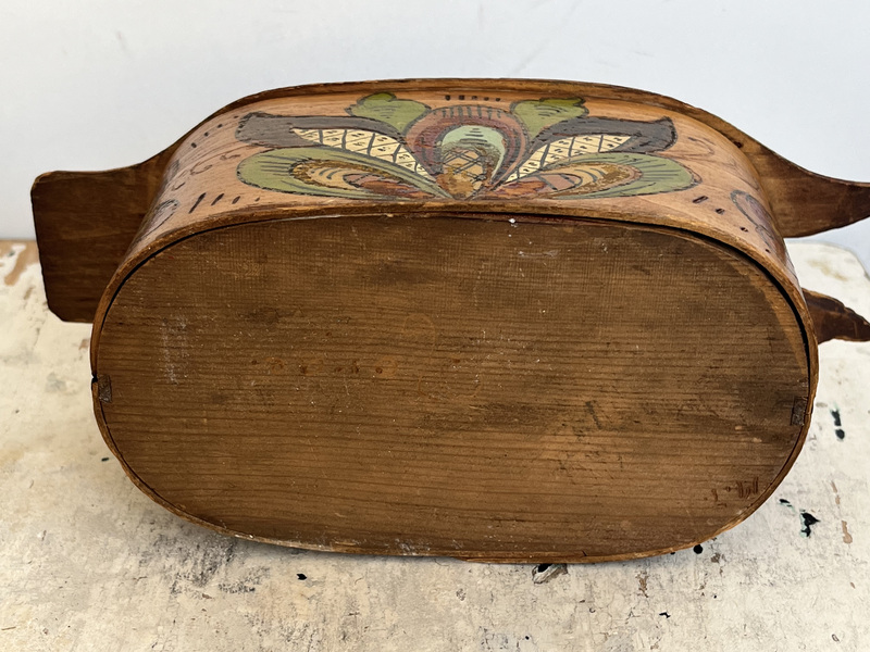 Small Norwegian Tine Box