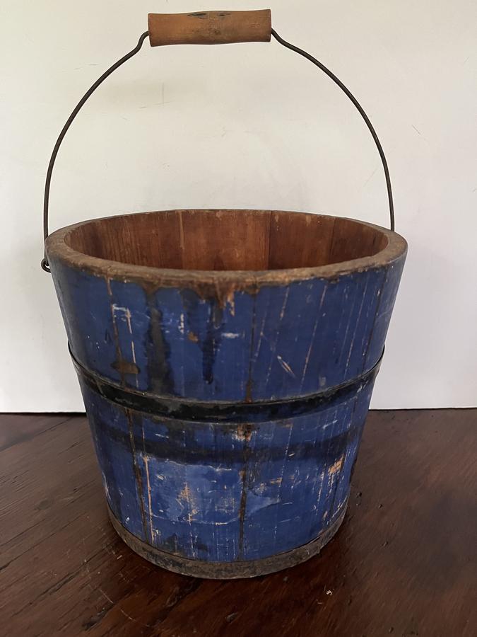Early Blue Staved Bucket