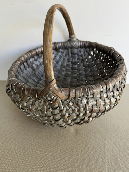 Small Silver- Painted Basket
