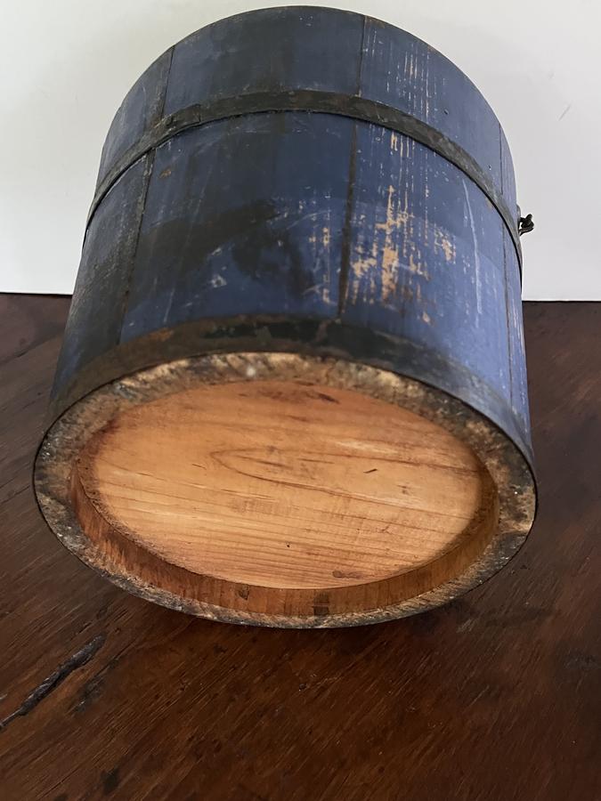 Early Blue Staved Bucket