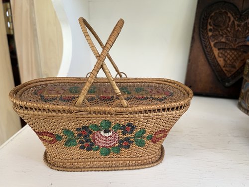 Woven Purse Basket w/ Lid
