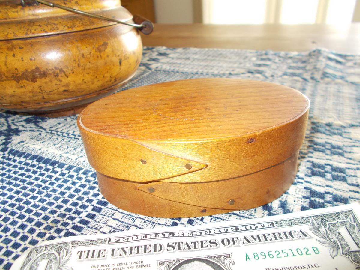 SMALL OVAL "PANTRY" BOX