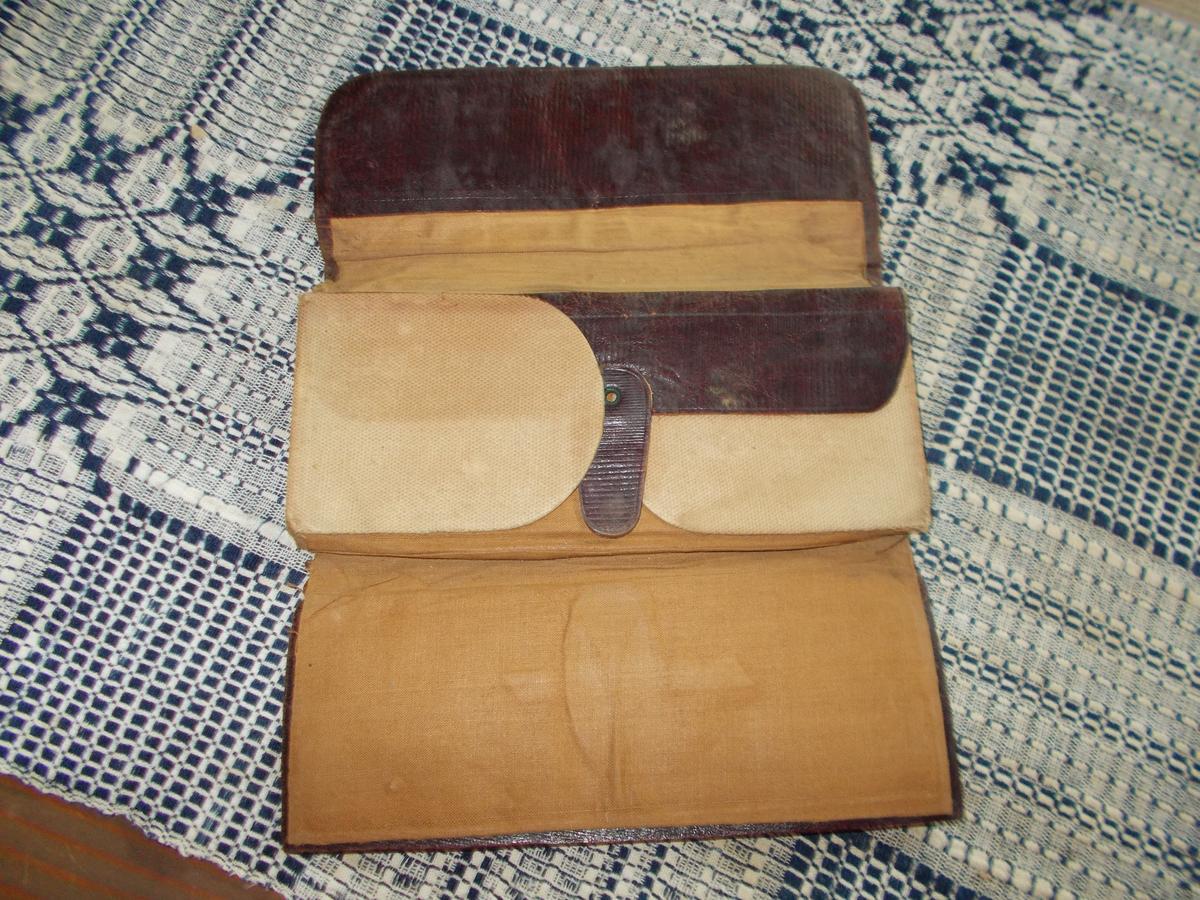 1800'S MEN'S LEATHER WALLET