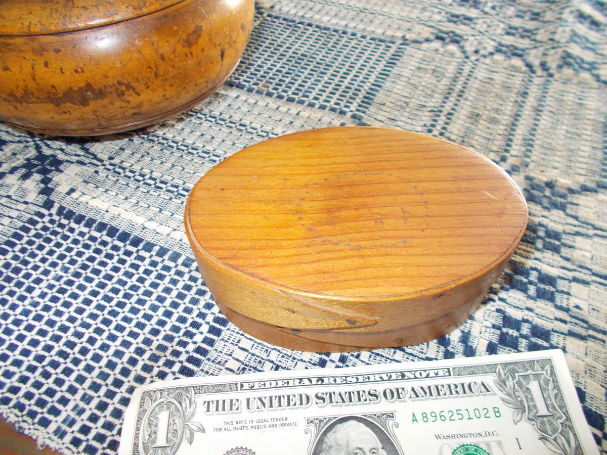 SMALL OVAL "PANTRY" BOX