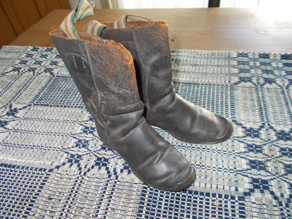 BOY'S CIVIL WAR ERA LEATHER BOOTS