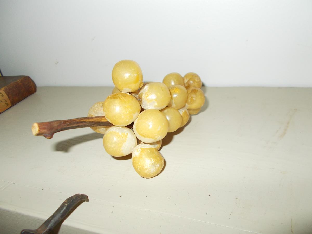 STONE FRUIT GRAPES