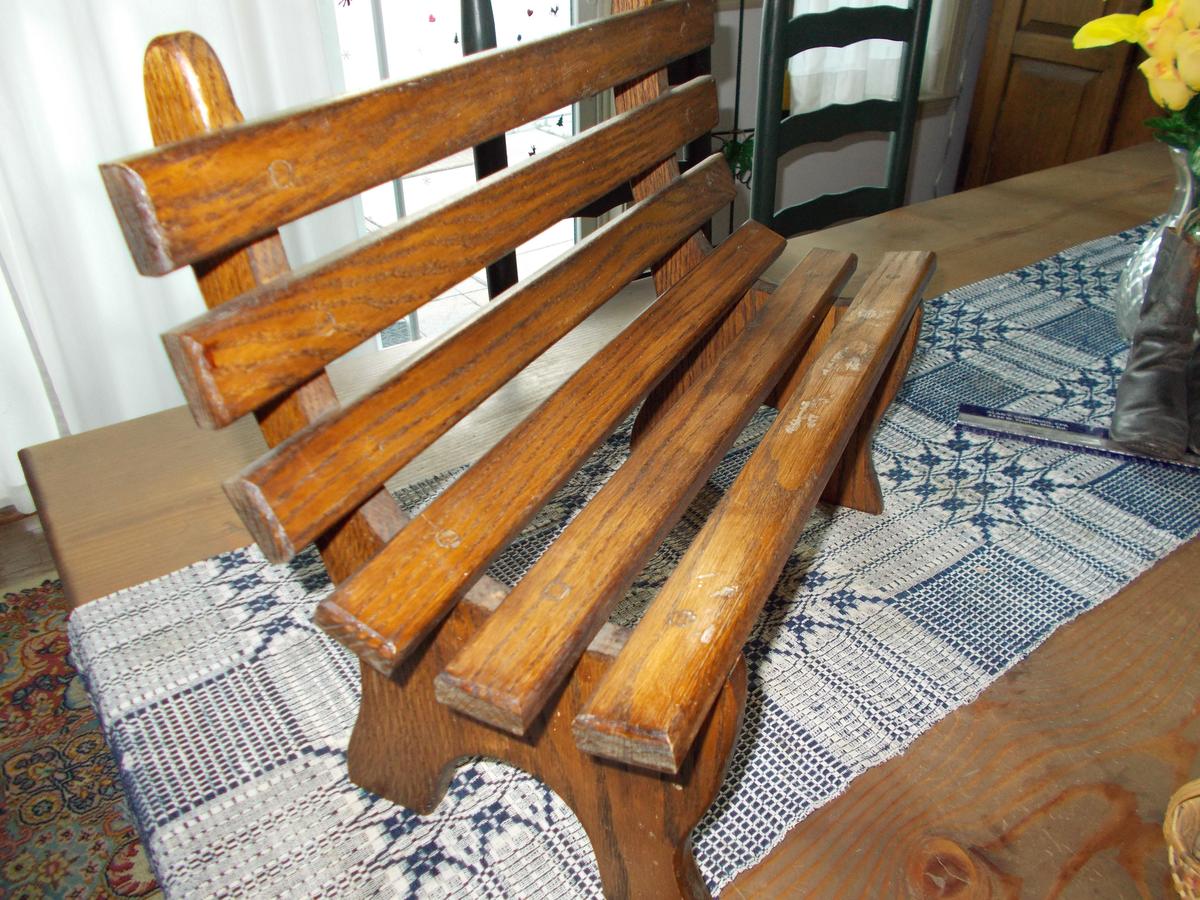 VINTAGE MINIATURE OAK SLAT DOLL BENCH