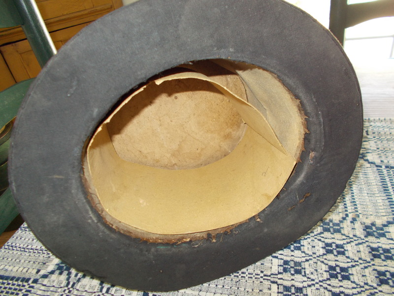 MEN'S BEAVER TOP HAT