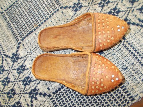 PAIR OF TINY BROCADE SLIPPERS
