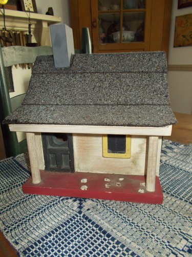 VINTAGE HANDMADE COTTAGE