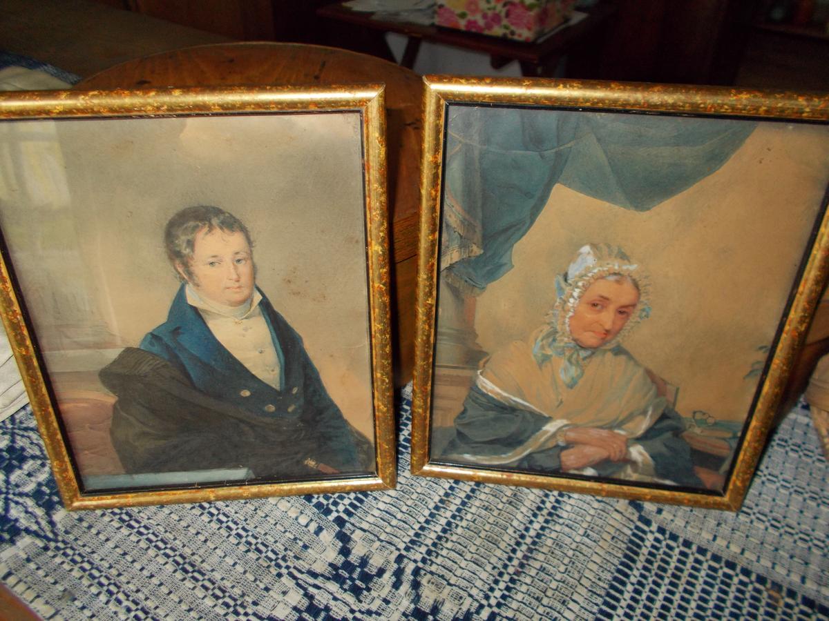 FRAMED PORTRAITS