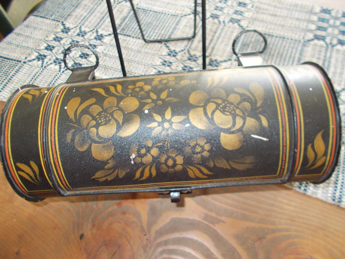 HANGING TIN TOLEWARE CANDLE BOX