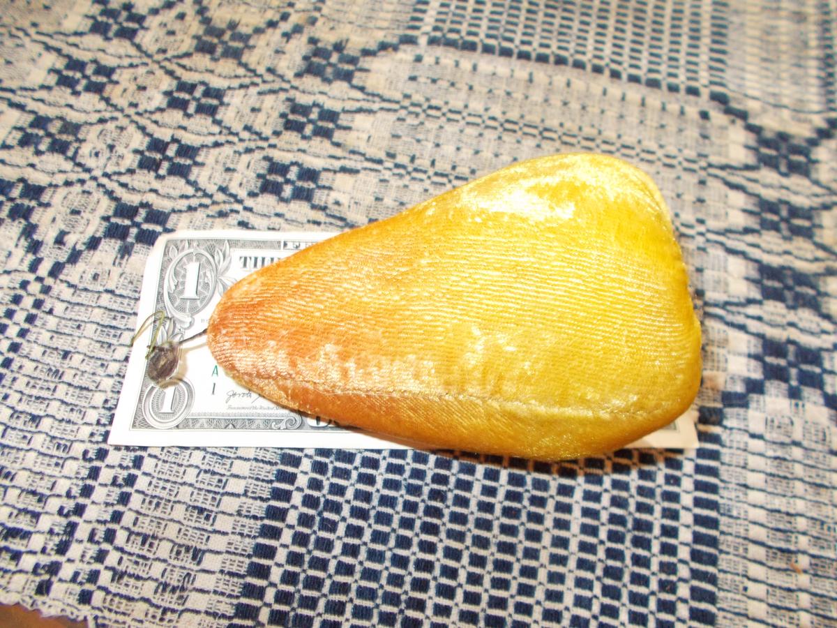 VELVET PEAR