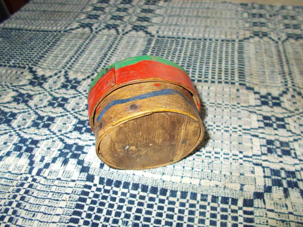 LITTLE ROUND BOX IN PAINT