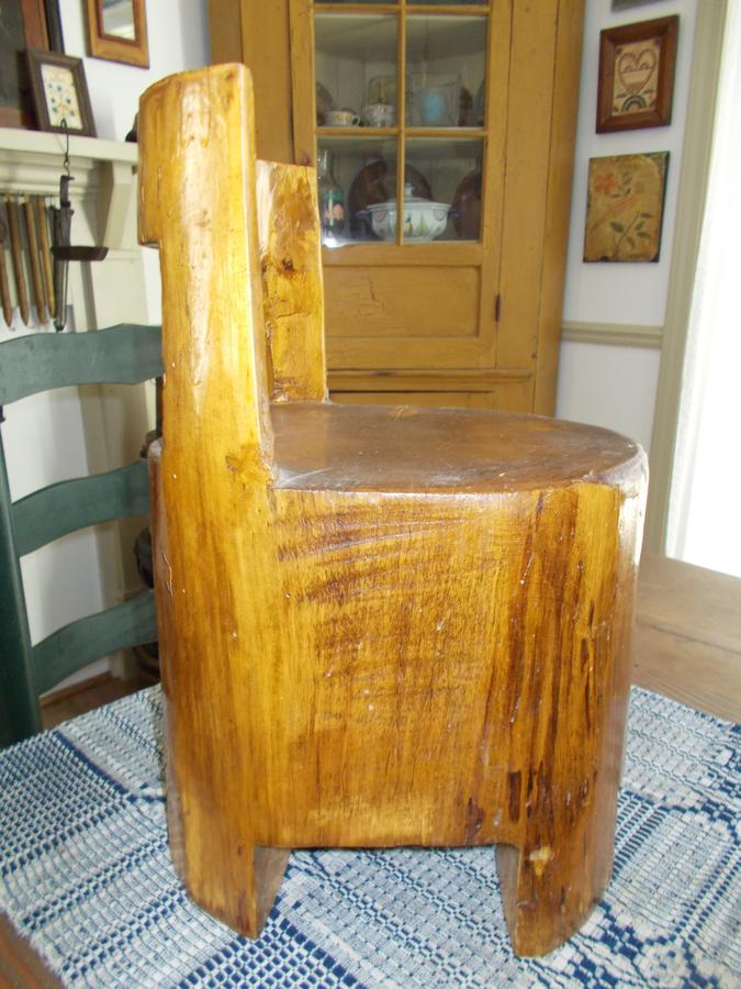 UNIQUE APPALACHIAN LOG CHILD'S CHAIR