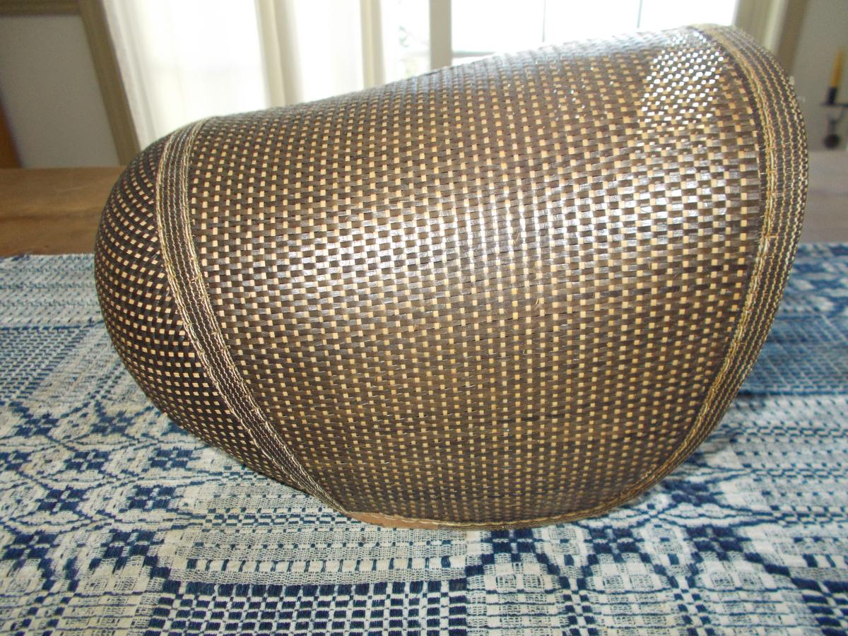 SHAKER SUMMER BONNET