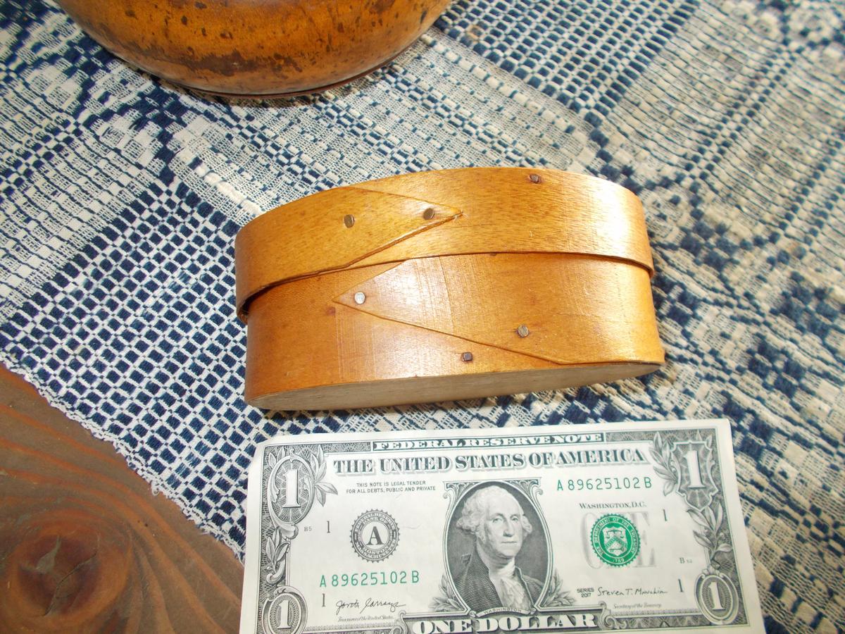 SMALL OVAL "PANTRY" BOX