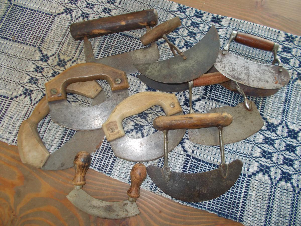 DEALER'S LOT OF 9 FOOD CHOPPERS