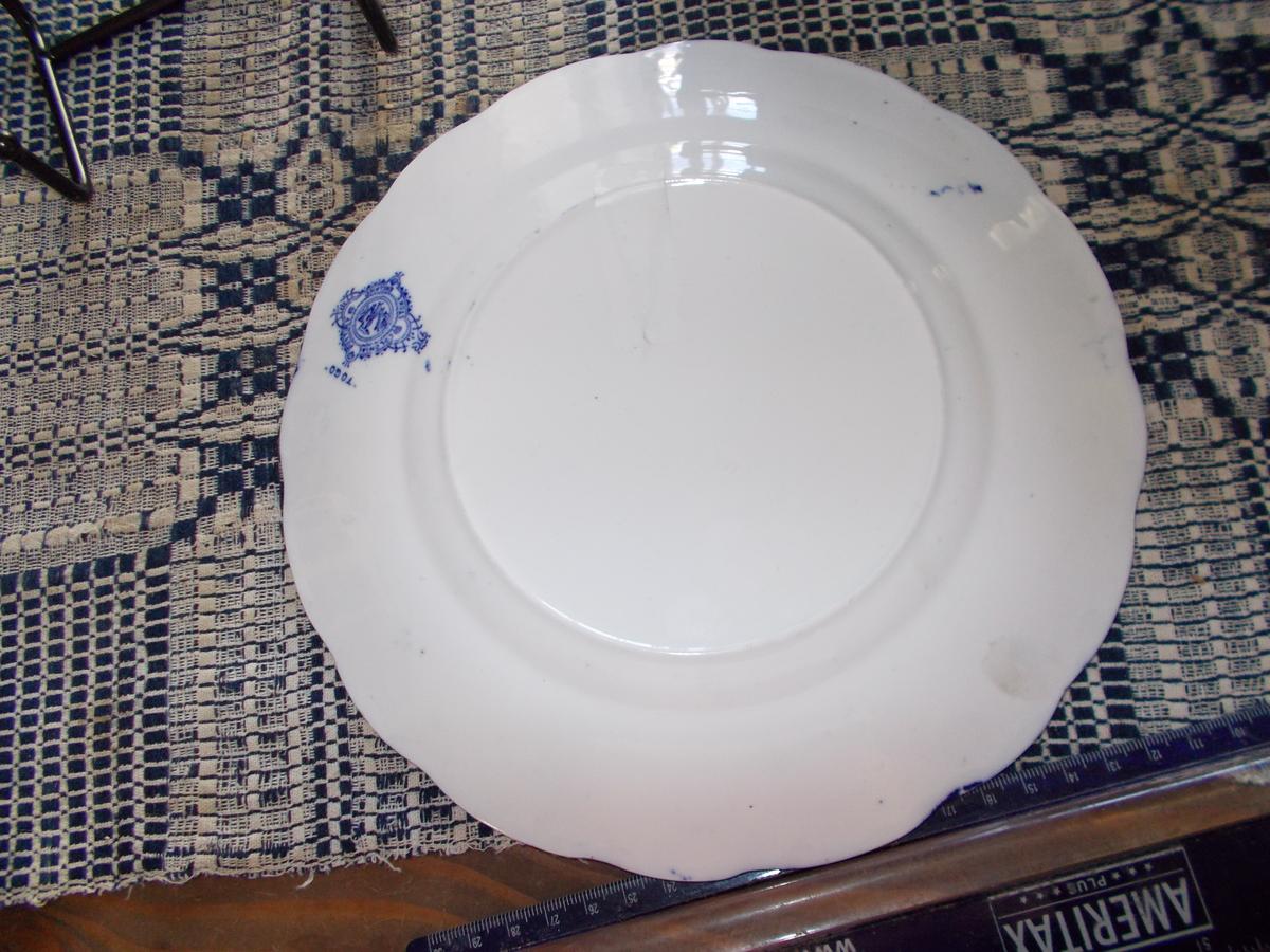 HISTORICAL MASS. PLATE