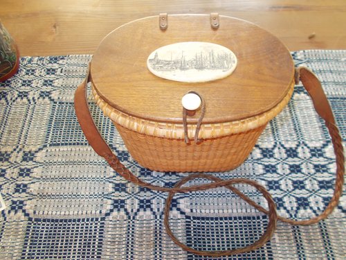 NANTUCKET SHOULDER PURSE