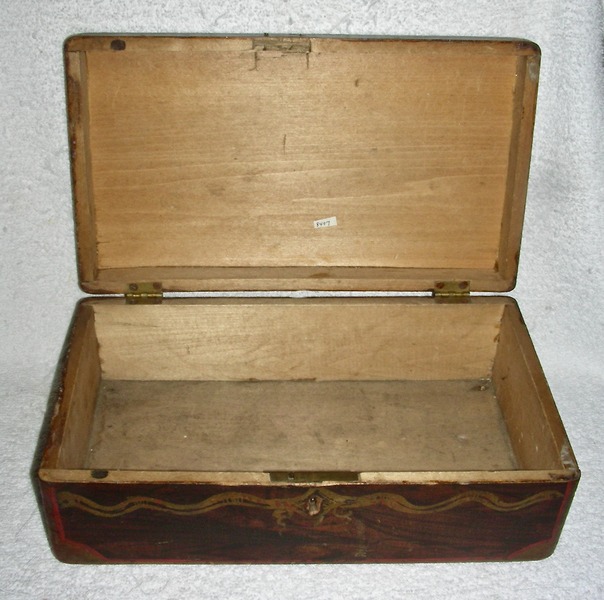 Grain-Painted Decorated Dovetailed Dresser Box
