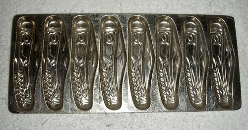 Reiche Chocolate Mold Pocket Knives w/ Corkscrews