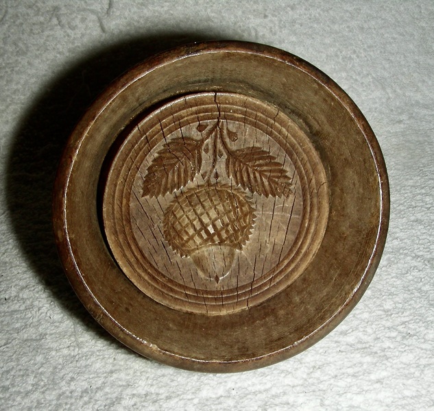 Maple Helmet Butter Mold w/Acorn & Leaf Decoration
