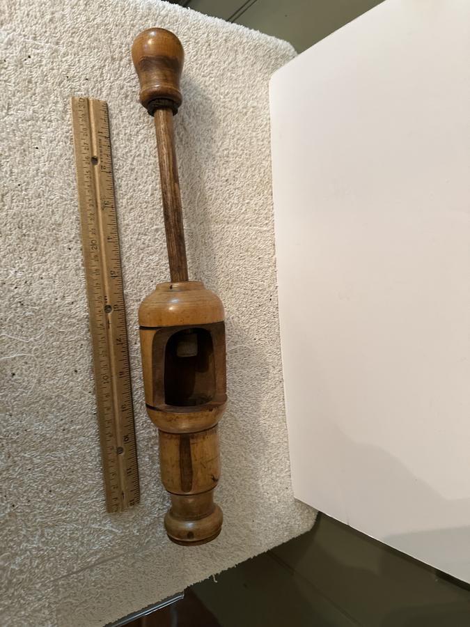 Wooden Bottle Corker