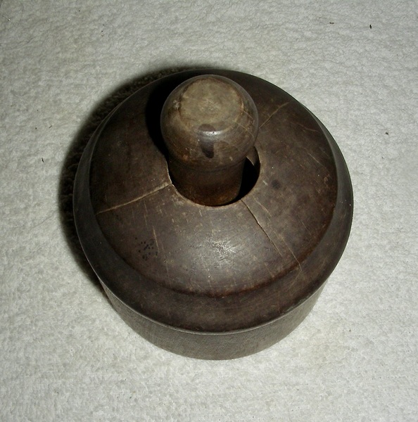 Maple Helmet Butter Mold w/Acorn & Leaf Decoration