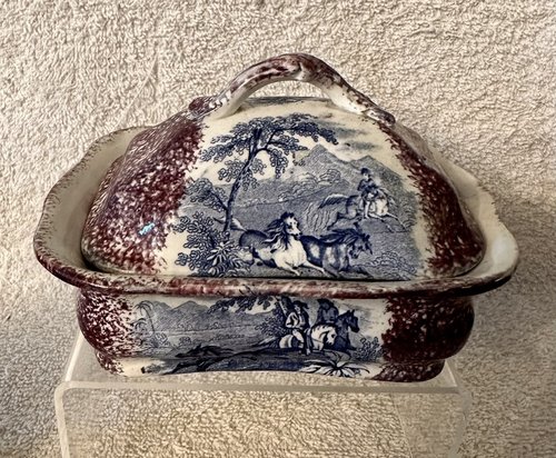 2-Color Staffordshire Box: Peruvian Horse Hunt