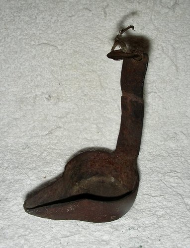 Single Pan Iron Betty Lamp