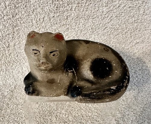 Small Resting Chalkware Cat