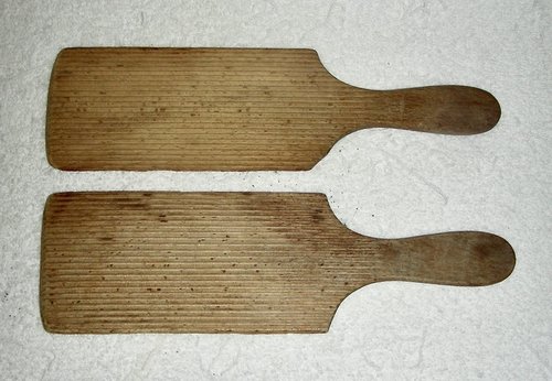 Pr. Wooden Scotch Hands Butter Workers