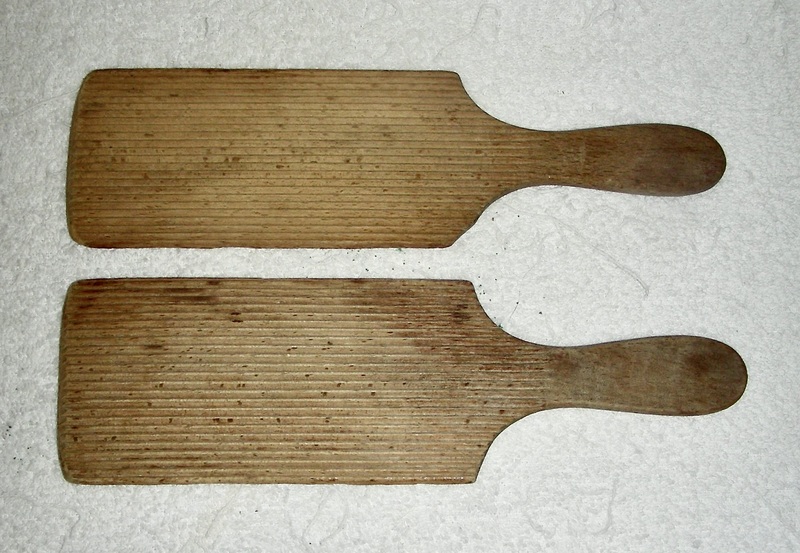 Pr. Wooden Scotch Hands Butter Workers