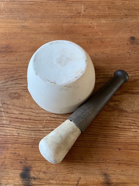 stone mortar and pestle