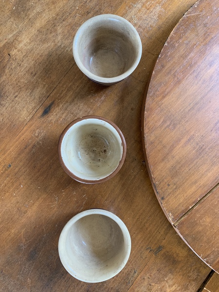 3 stoneware custard cups