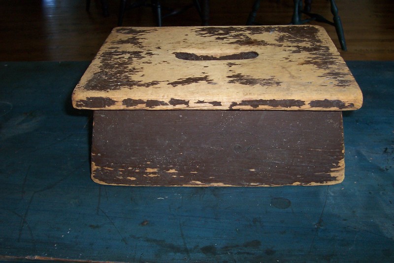 19th c. N.E. foot stool