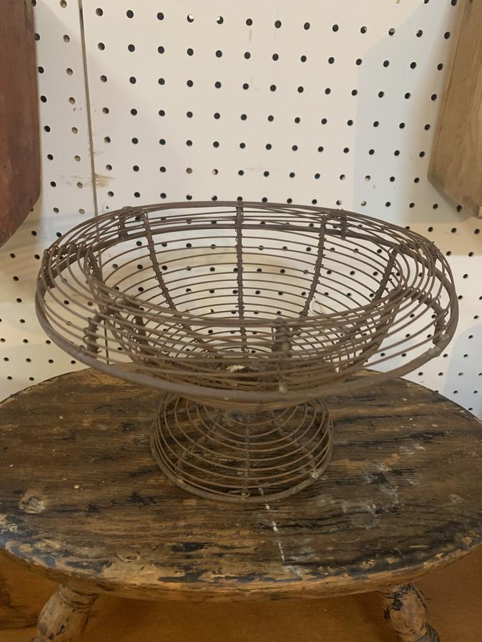 Wire compote