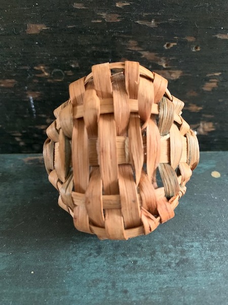 Early, american made miniature buttocks basket