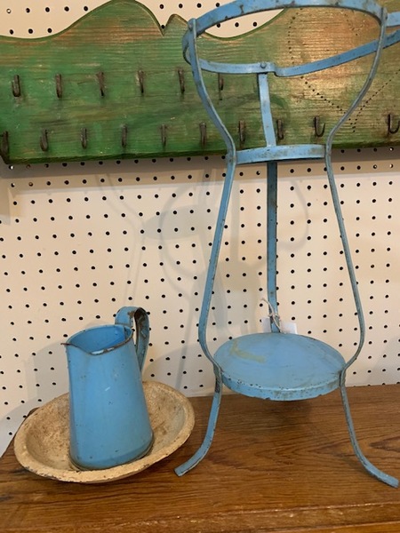 vintage childs toy wash stand
