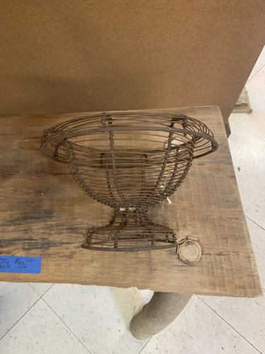 Wire compote