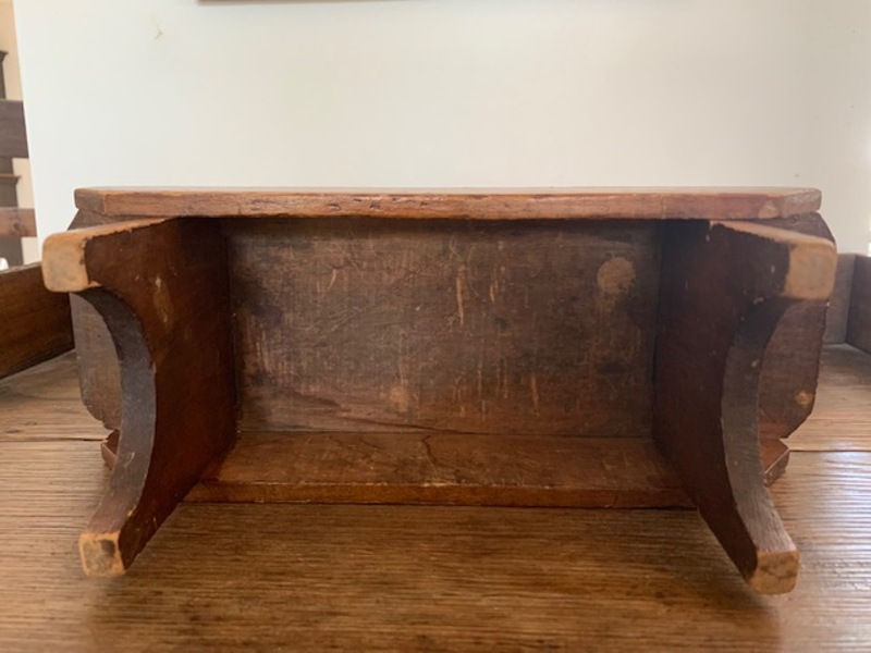 early small stool