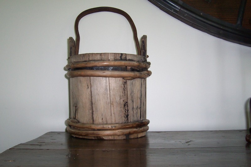 late 1800/ early 1900 staved bucket