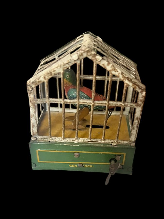 Wind Up Bird