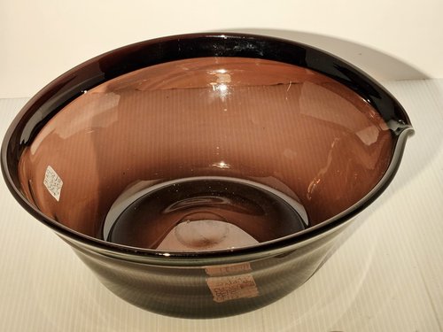 Blown Glass Bowl in Amethys